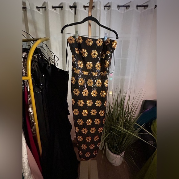 NWT Alex Marie Celine Floral Sequin Square Neck Sheath Midi Dress - Picture 3 of 5